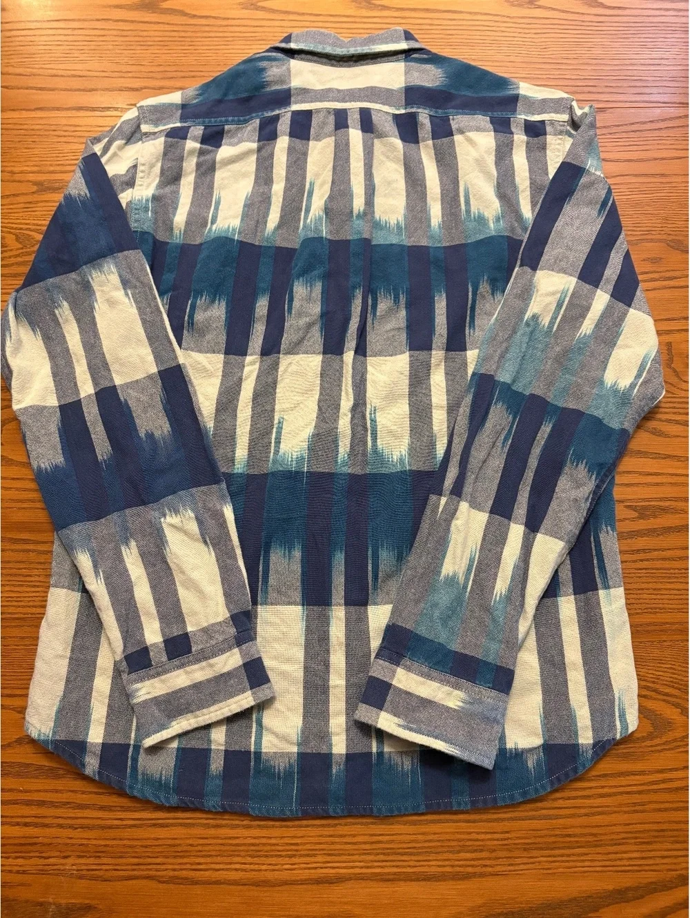 J.Crew Men's Medium Slim Fit Blue White Ikat Plaid Button Down Shirt Long Sleeve